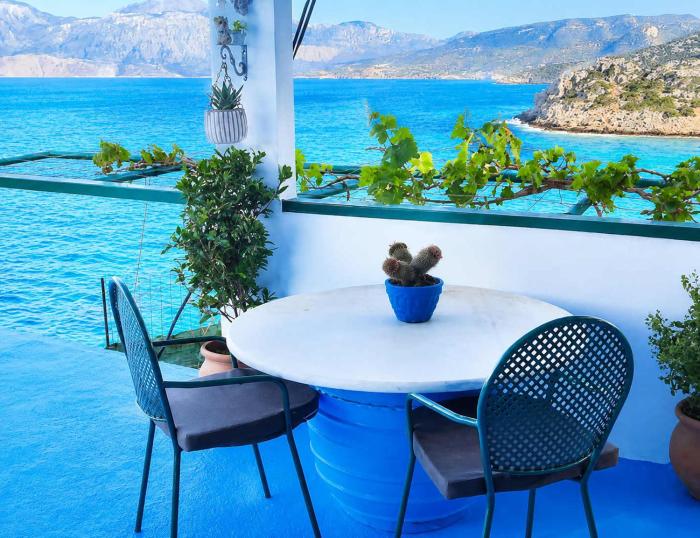 Seaside Ntounas Apartments - Quaint and Homely