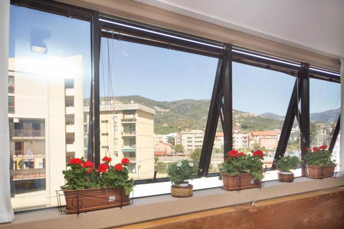Gigante Cosy Flat in Genoa 6guests