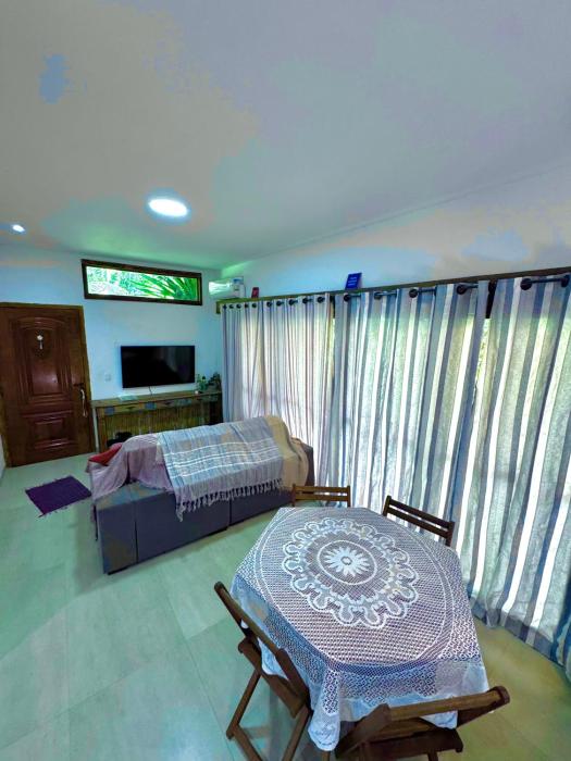 Casa completa 2 quartos- sítio c lago #privado- 15 Praia e cachoeira