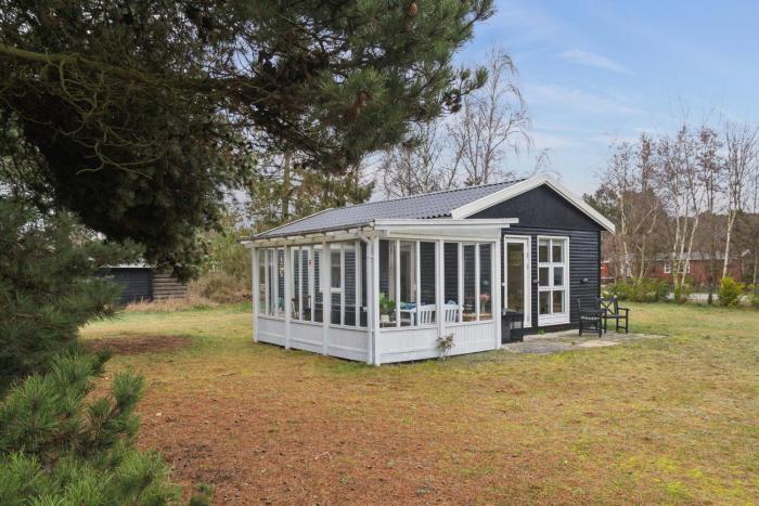 Holiday Home Near Beautiful White Sandy Beaches