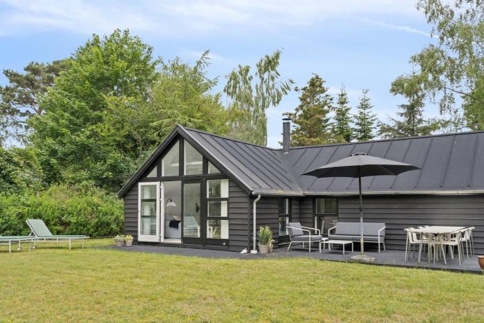 Newly Renovated Holiday Home Near The Beach