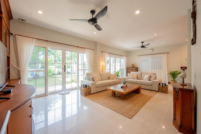 Kamala Beach House 3BR 7 Min Walk to Beach!