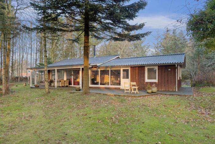 Cosy Private Cottage 800 M From The Beach