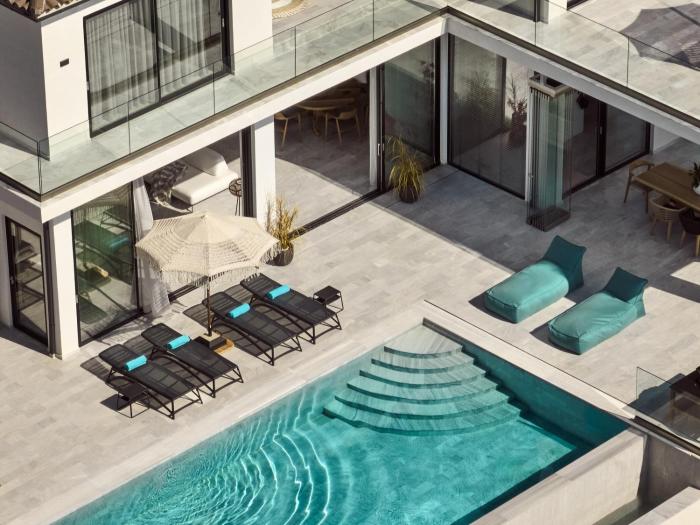4-Bedroom Private Villa Sea view & Swimming pool