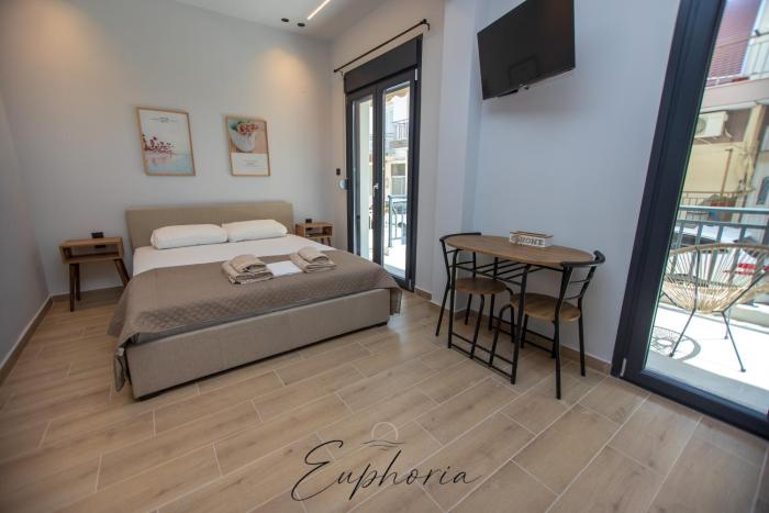 Euphoria Central Living