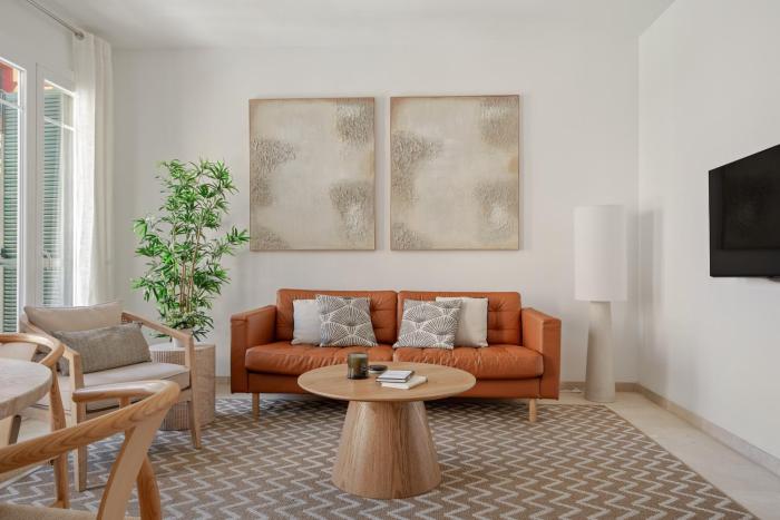 Agua I & seasonal pool by ELE Apartments