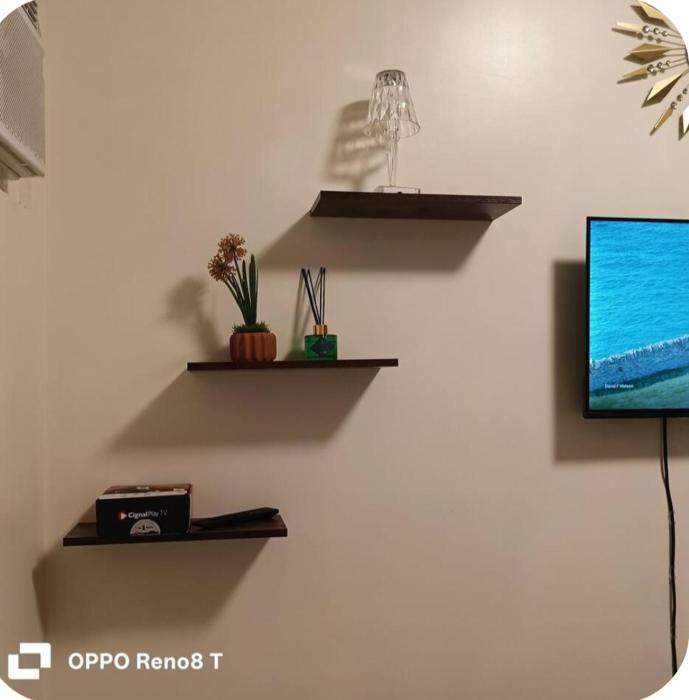 GoldyRich Staycation Place -URBAN DECA TOWER CUBAO