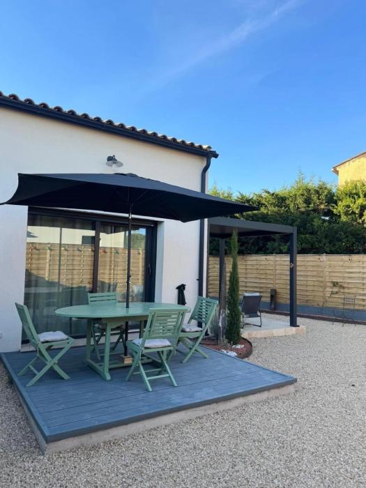 Esprit Luberon, Le Cyprès logement entier