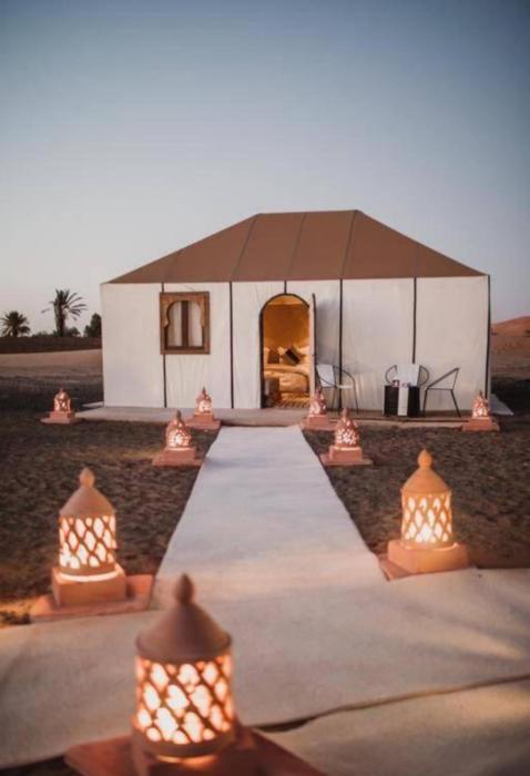 Camp Sahara luxury