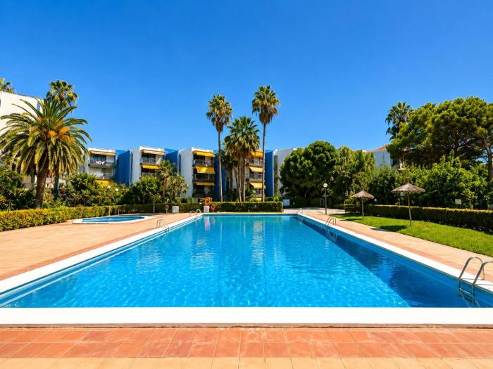Mediterranean Apartment! Piscina!
