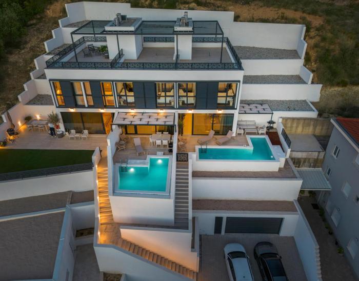 NS Luxury Villas