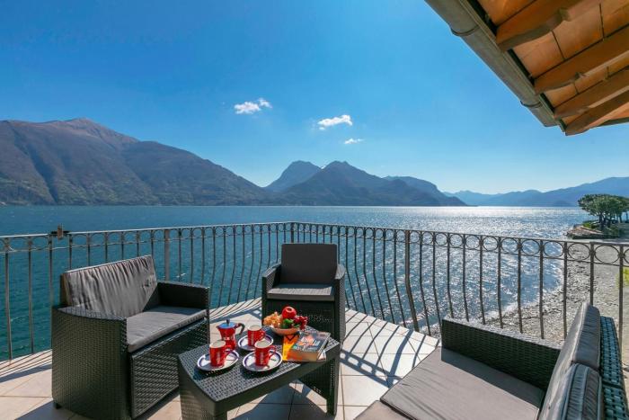 Garibaldi Lake view Apartments