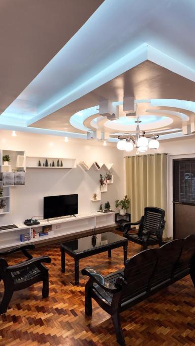 The CloudPod Baguio 3BR with Balcony at Mines View