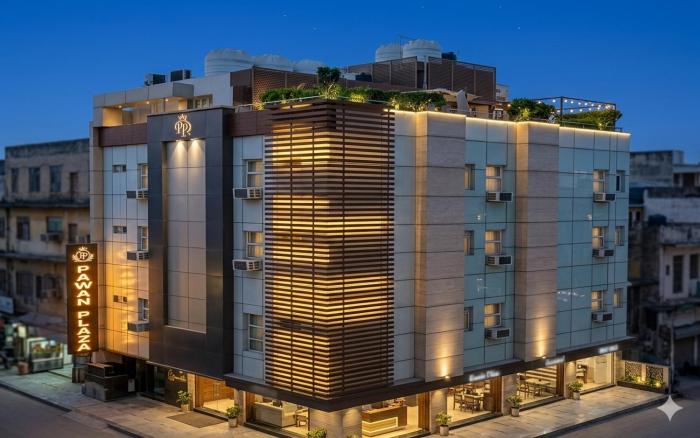 Hotel Pawan Plaza - Near BLK and Ganga Ram Hospital - Karol Bagh