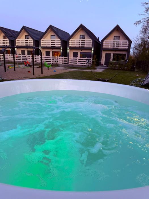Ross-domki LUX Hause & Jacuzzi