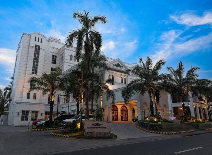 Madison Crown Hotel