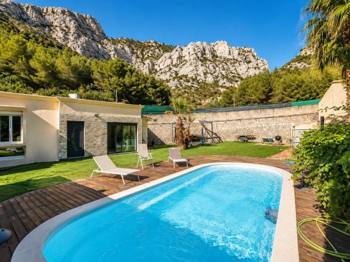 Villa piscine 2 chambres Parc des Calanques 15 min stade Vélodrome