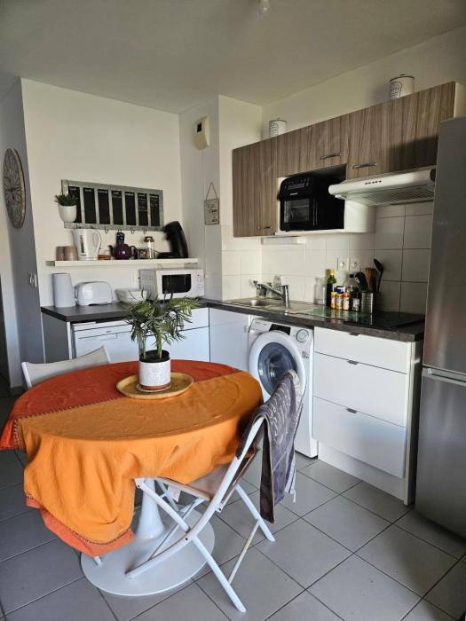Apartment with terrace and garden in Audenge