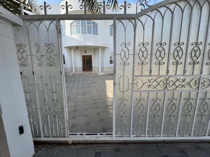 Muscat Hostel Near Airport