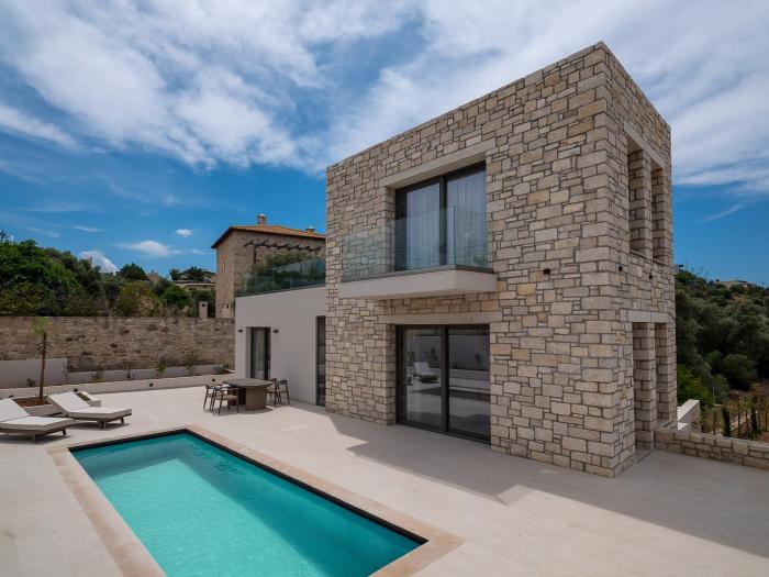 Villa Elea - Stone Villa with Pool near Matala & Kommos