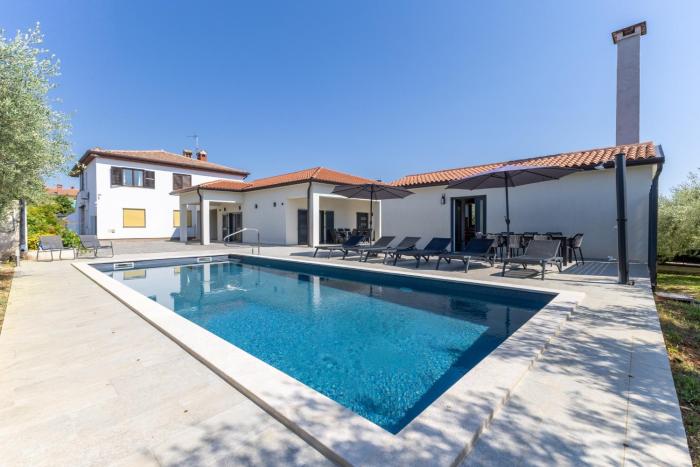 Casa Perla