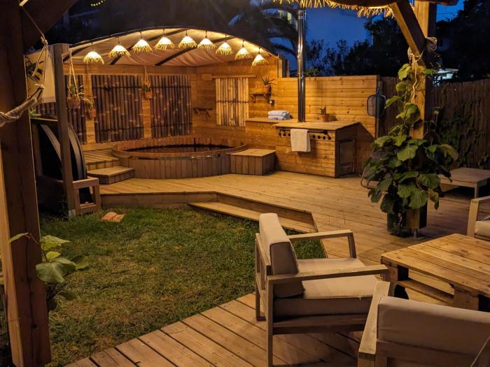 Villa avec Jardin, Terrasse couverte, et Bain nordique - 8 personnes
