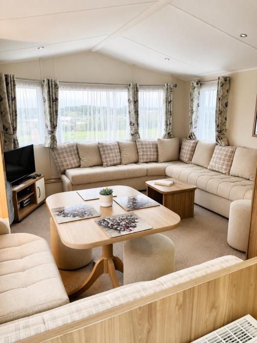 A very comfortable caravan sleeping 6