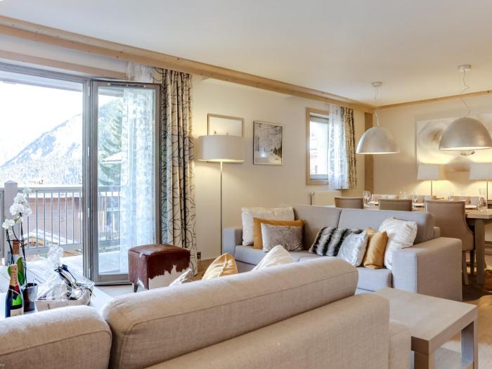 Appartement moderne 4 pièces à Courchevel Village avec parking - FR-1-562-15