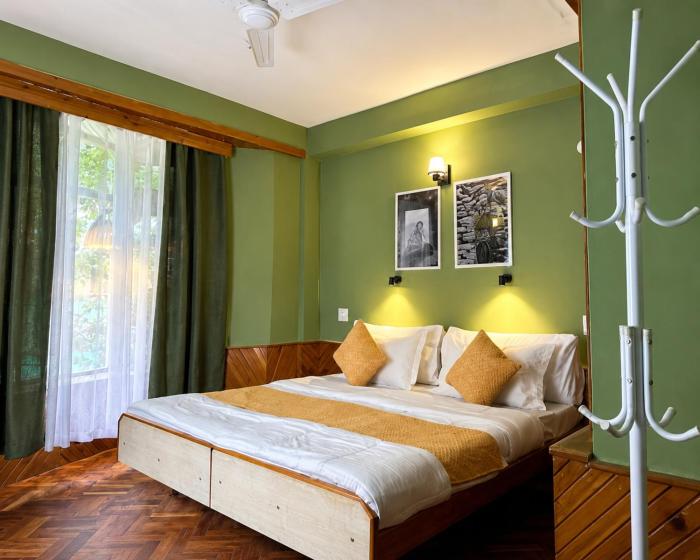 HS Group OF HOTEL