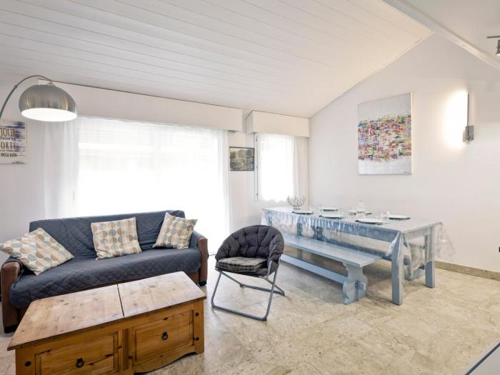 Appartement Duplex 90m², 8 Pers, Centre, Animaux Acceptés, Parking, Wifi - FR-1-512-177