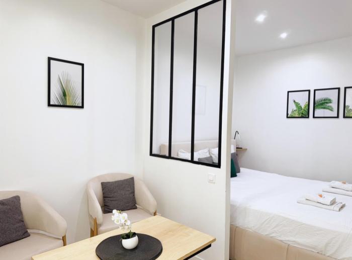 Studio Ponthieu sur Champs Elysées - calme & design