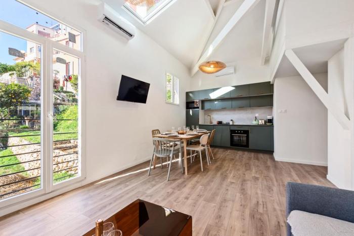 Central Beausoleil Apartment 15 Min Walk to Casino Square
