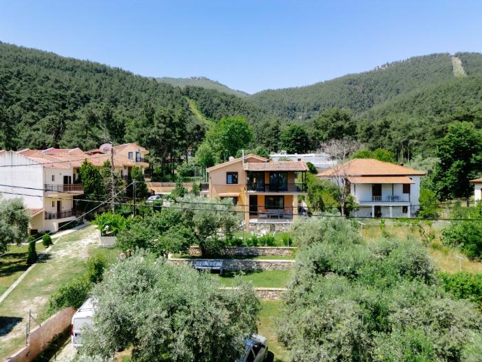 Villa Pefko