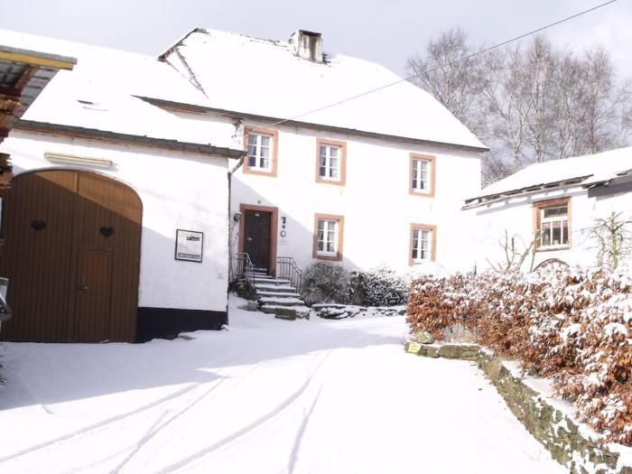 Holiday home with 4 bedrooms