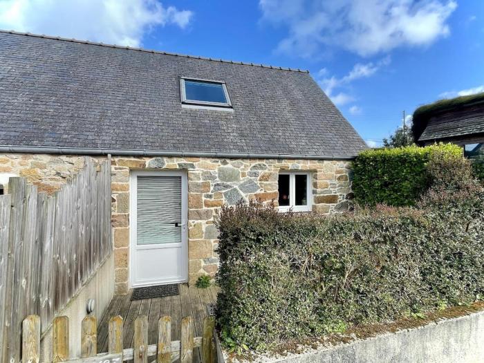 Rental for 2 with Private Outdoor Space