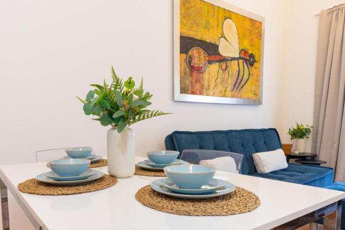Luxe 2BR Cocotal | Smart Check-in & Piscina