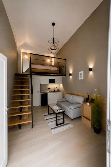 Loft 73
