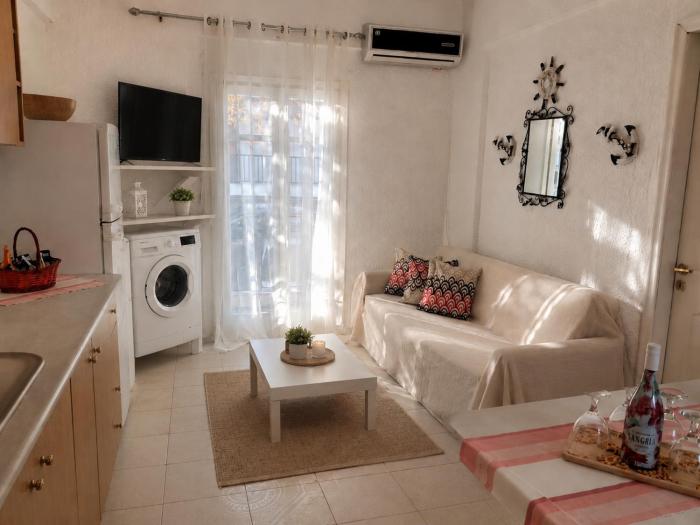 NiRa house