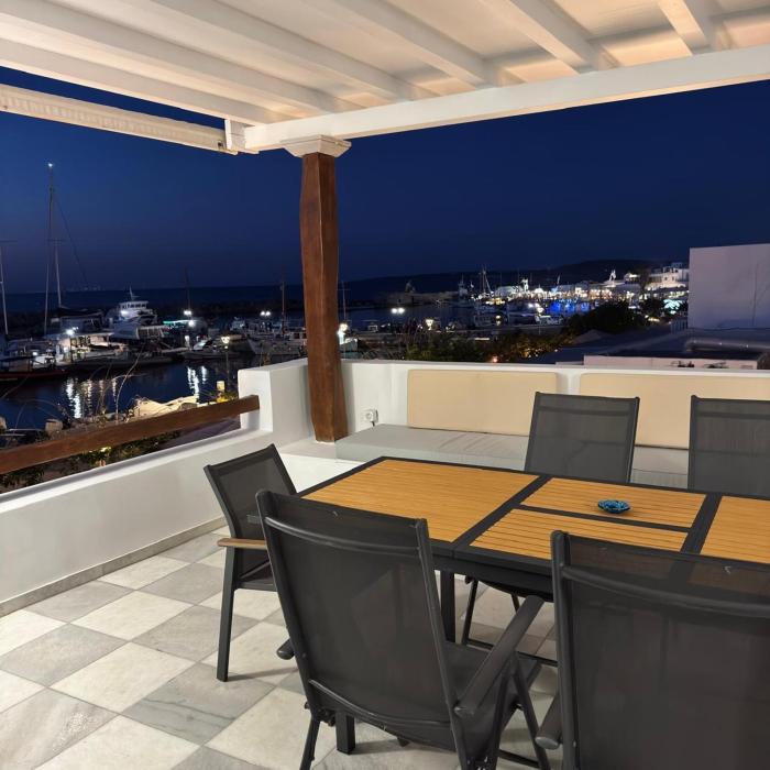 Portside Paradise