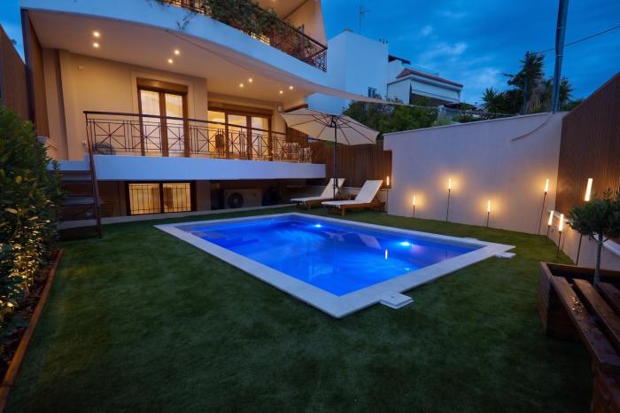 Elegant Villa In Vari With Private Pool