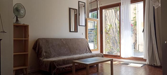 Studio privé - maison de village