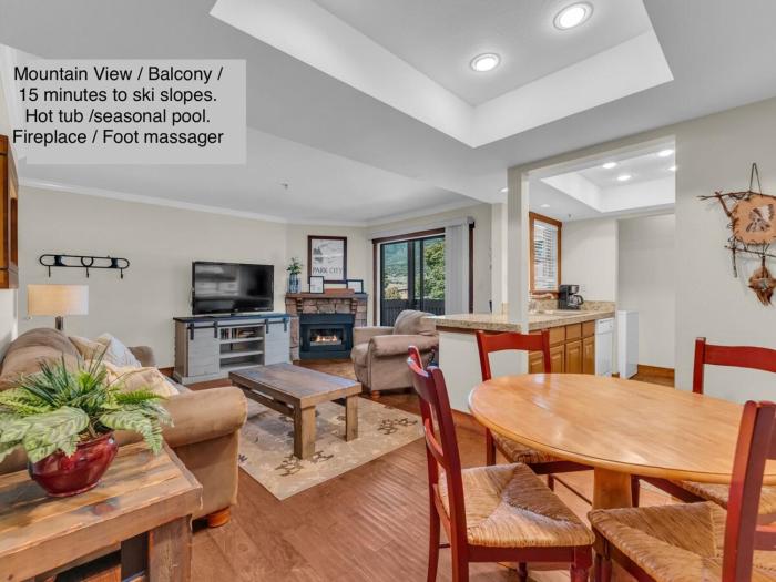 Ultimate Mountain Getaway Park City Condo Olympic Park Hot tub Pool