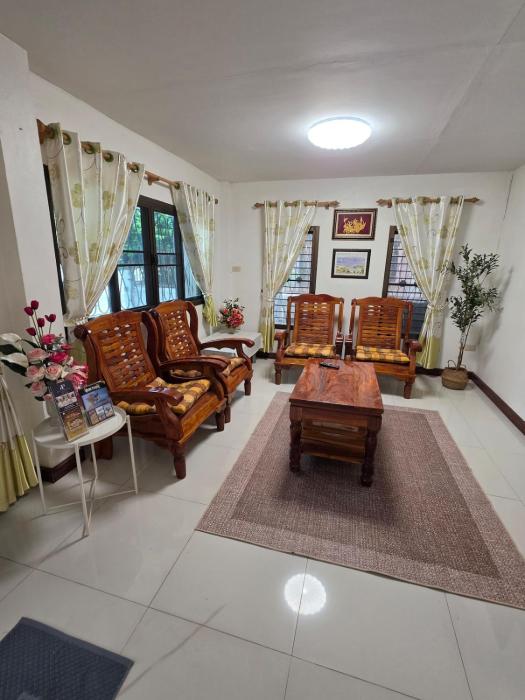 Do D Home Udonthani In the city center, near Nong Prachak