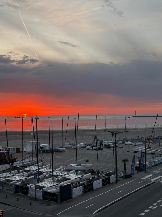 Vue mer exceptionnelle, à 100M de Nausicaa, Appartement neuf