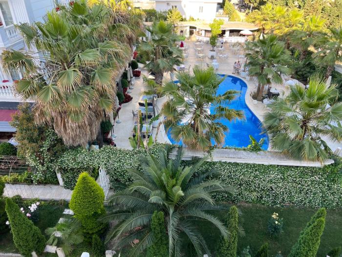 Garden view apartment