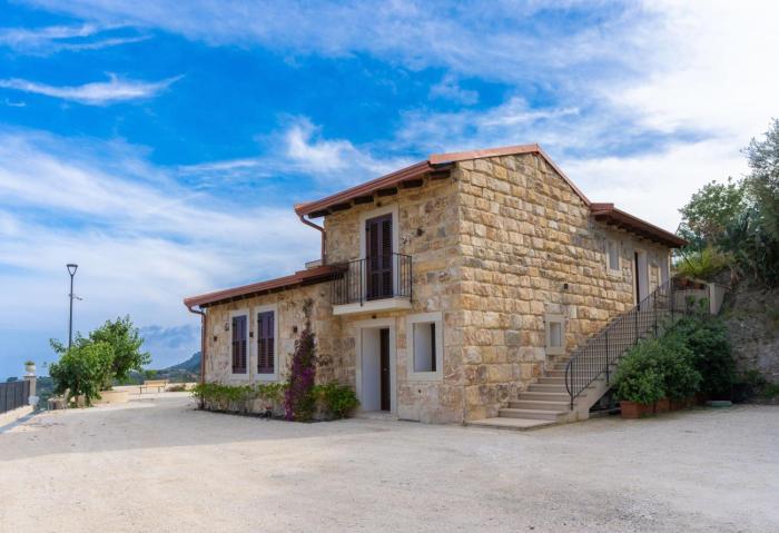 Agrifiumara Villa Sofia