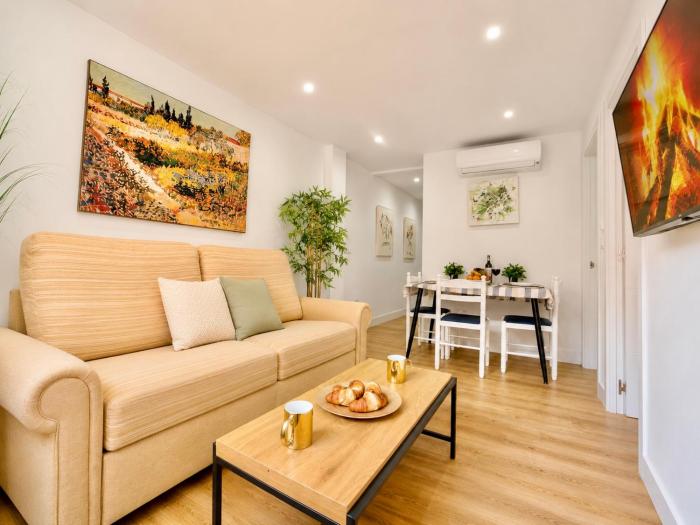 TuriVida Boutique Apartment Next to the Train Station