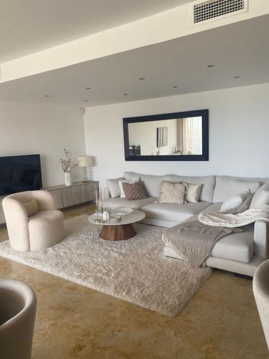 3 Bed Lux Lomas de Los Monteros
