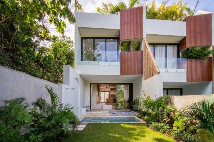 Six Palm 2BR Villa With Rooftop Near Padang Beach