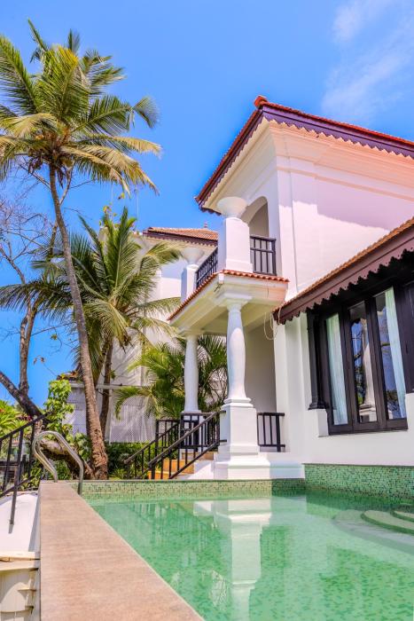 ELIVAAS Villa Seine Indo-Portuguese 3-BHK villa with a Kids Room, Private pool Near Candolim Beach